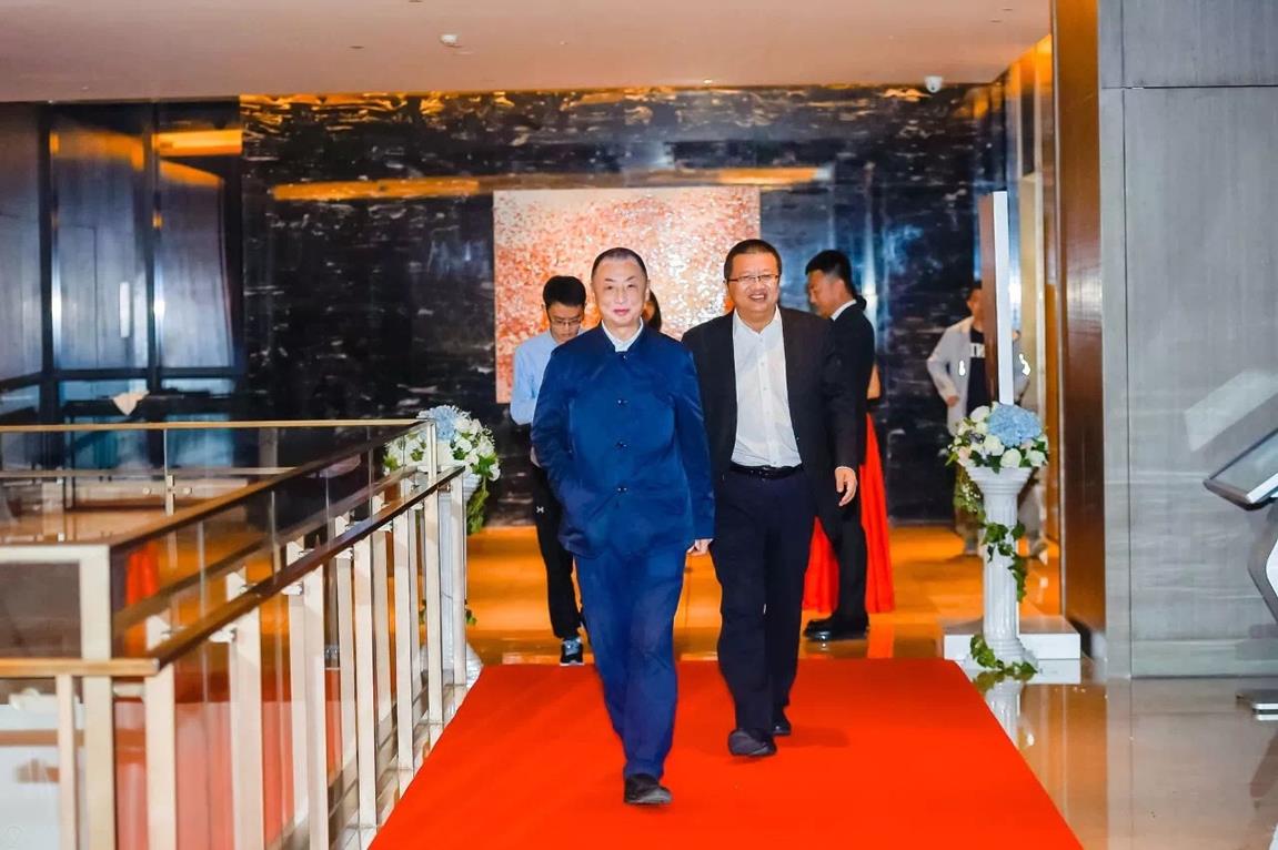 F0500CA54A2C5777140E4EC69ED24C62