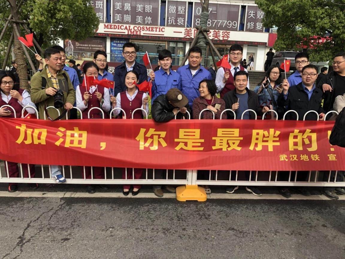 697ABC82083EF19E3D06CF82D753FEB7