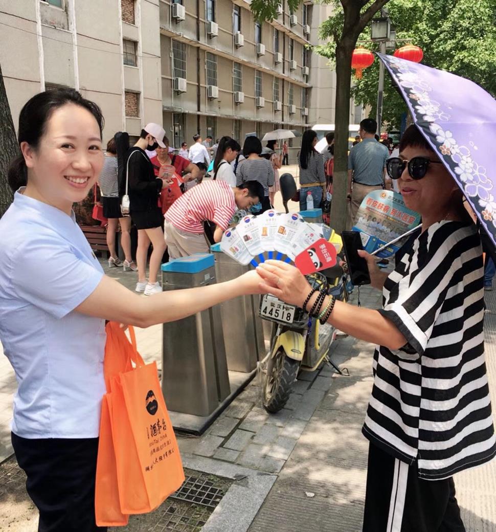 2CCEB79AD650A2D829F77ECE94772755