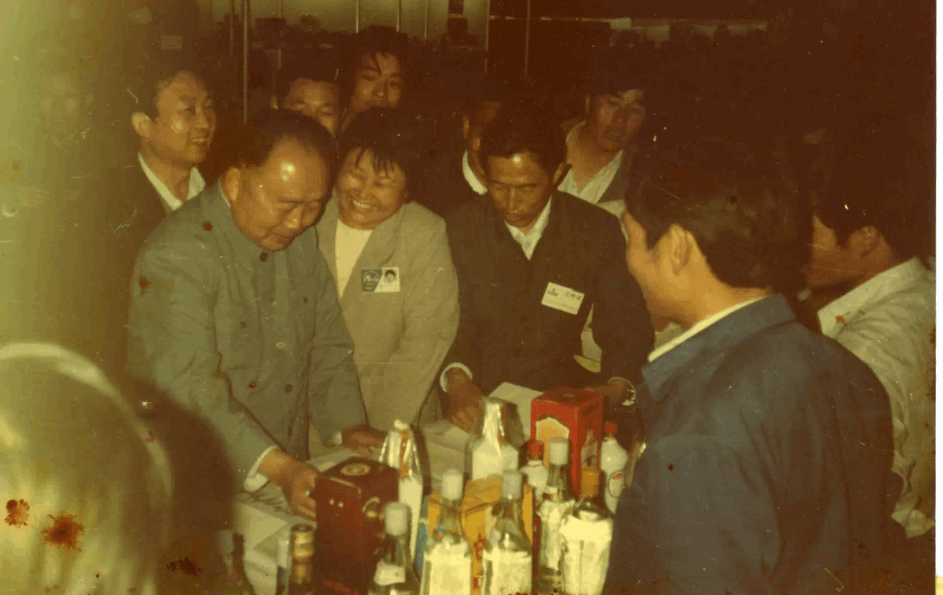 1DBE23BCBB31386EB2622413B5E2B422