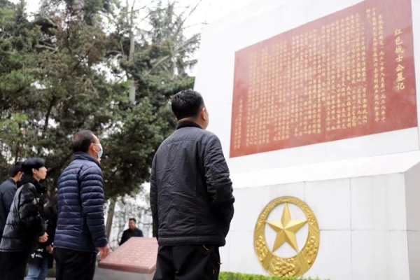 webwxgetmsgimg (5)_副本