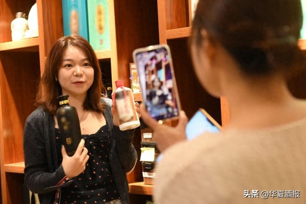 0be8eed8d9f341eb88a65e29af271978~tplv-tt-origin-asy2_5aS05p2hQOWNjuWkj-mFkuaKpQ==_副本